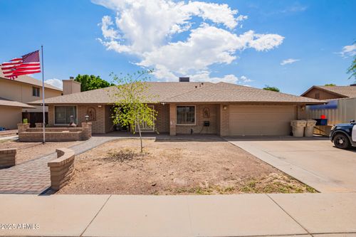 6409 W Poinsettia Dr, Glendale, AZ, 85304-2419 | Card Image