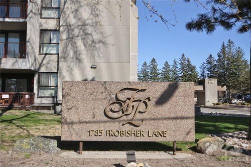 1102-1785 Frobisher Lane, Ottawa, ON, K1G3T7 | Card Image