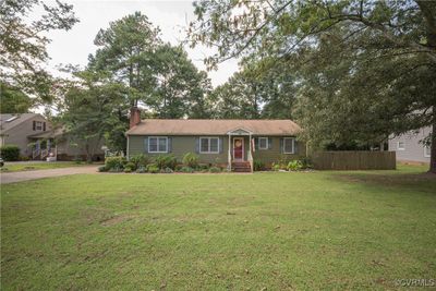 Ranch-style home featuring a front yard | Image 2