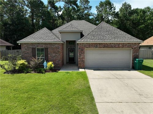42185 Penrose St, Ponchatoula, LA, 70454-3152 | Card Image