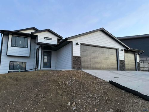 5328 Silverton St, Rapid City, SD, 57703-6728 | Card Image