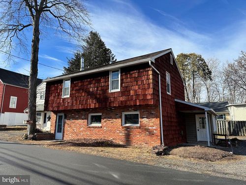 1015A Magazine Rd, GREEN LANE, PA, 18054-2233 | Card Image