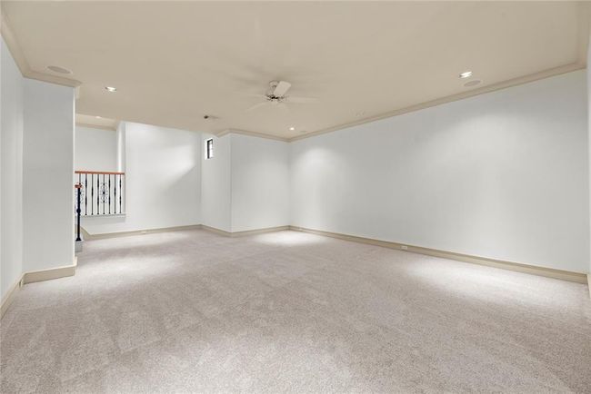 Gameroom - another angle | Image 30
