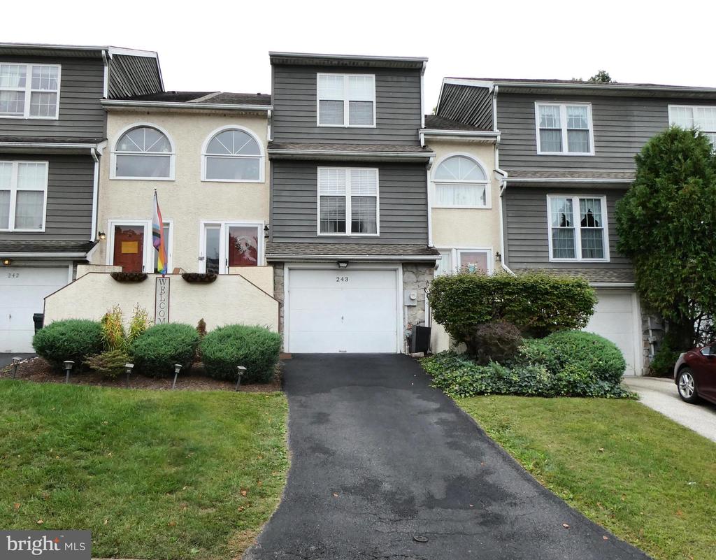 Moria Pl, Aston, PA 19014