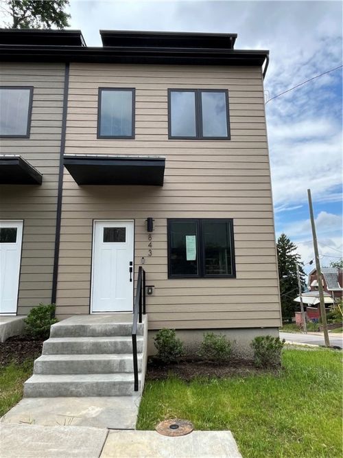 843 Ledlie St, Pittsburgh, PA, 15219-3621 | Card Image