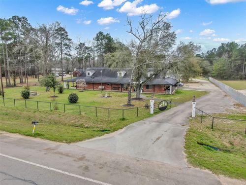 10677 Fm 2432 Rd, Conroe, TX, 77303-2517 | Card Image