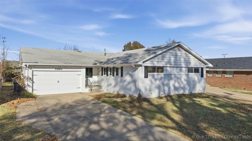 5965 E 24th Pl, Tulsa, OK, 74114-3815 | Card Image