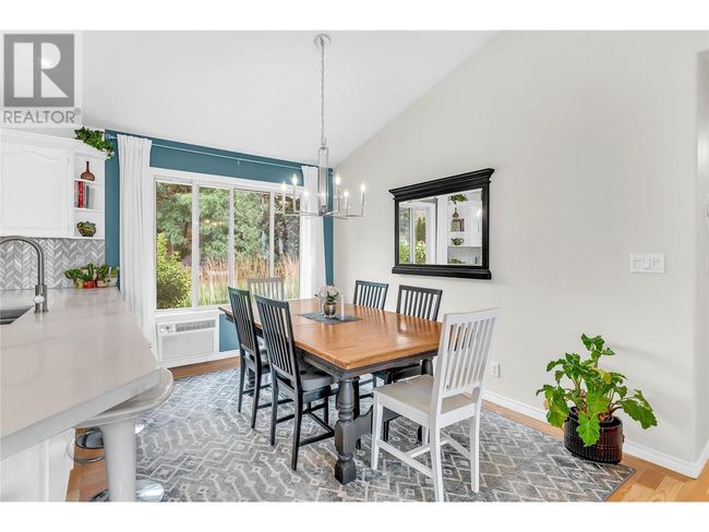 12018 Trayler Pl, House other with 3 bedrooms, 2 bathrooms and 1 parking in Summerland BC | Image 8