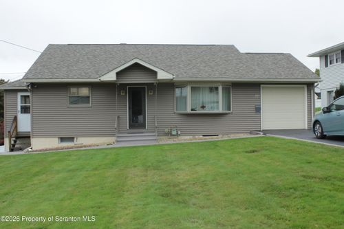 825 Scott Rd, Dickson City, PA, 18519-1231 | Card Image