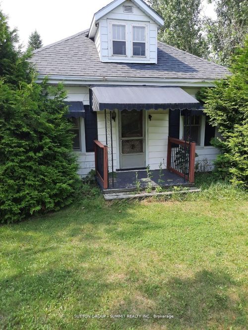 663 County Rd 15, Picton, ON, K0K2T0 | Card Image