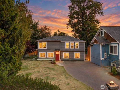 10808 53rd Ave S, Seattle, WA, 98178-2105 | Card Image