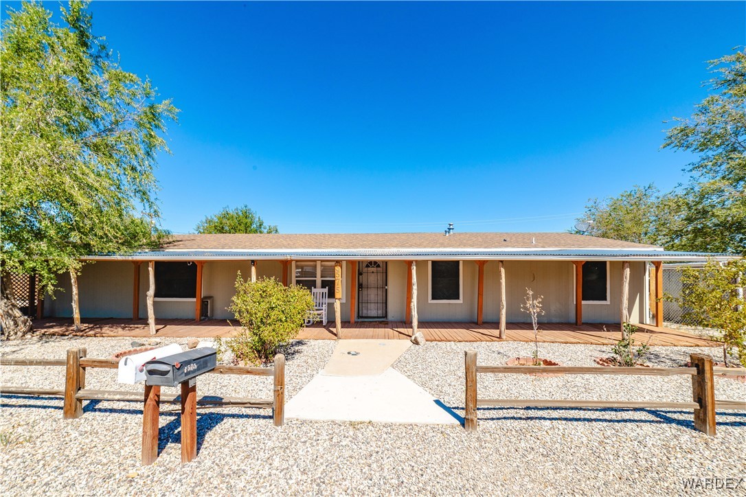 Neal Ave, Kingman, AZ 86409