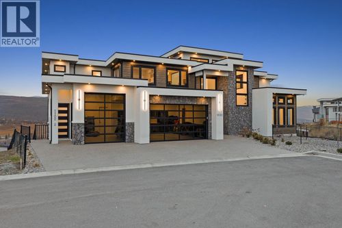 1102 Carnoustie Dr, Kelowna, BC, V1P0A3 | Card Image