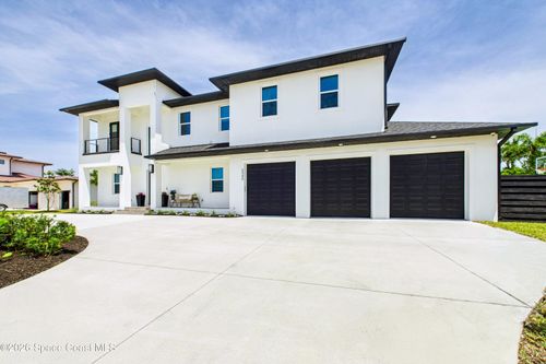 2345 N Riverside Dr, Indialantic, FL, 32903-3600 | Card Image