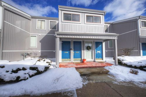 9573 Harbour Cove Ct, Ypsilanti, MI, 48197-7006 | Card Image