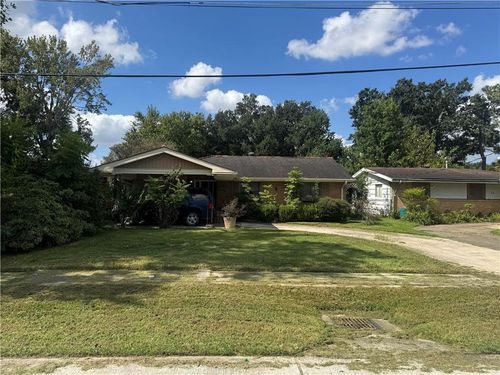 36 Beauregard Dr, Gretna, LA, 70053-4854 | Card Image