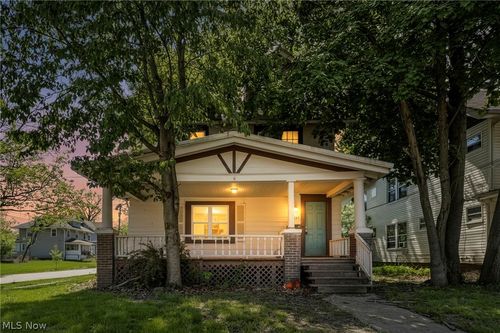 840 Work Dr, Akron, OH, 44320-2357 | Card Image