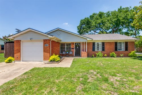 1200 Ridgeway Dr, Richardson, TX, 75080-6713 | Card Image
