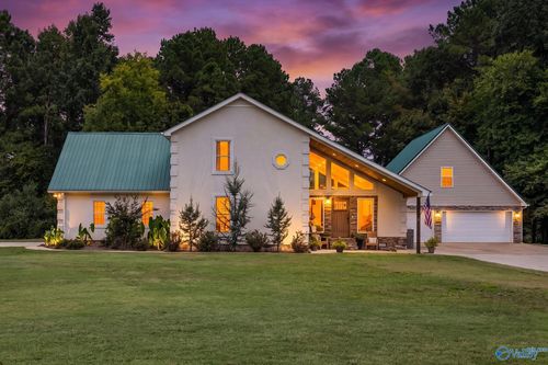 120 Preston Cove Rd, Scottsboro, AL, 35769-9252 | Card Image