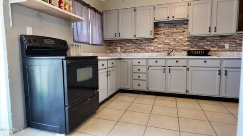 336 W Greenwich Rd, Kearny, AZ, 85137-1233 | Card Image