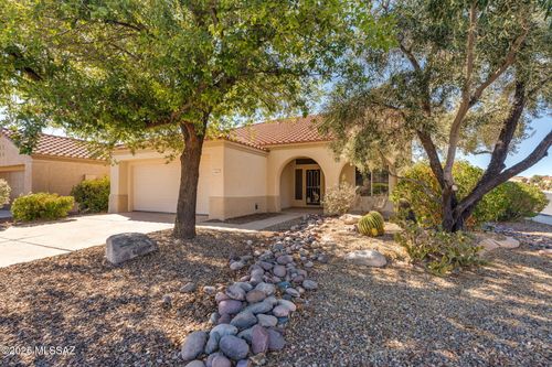 13853 N Lobelia Way, Oro Valley, AZ, 85755-7072 | Card Image