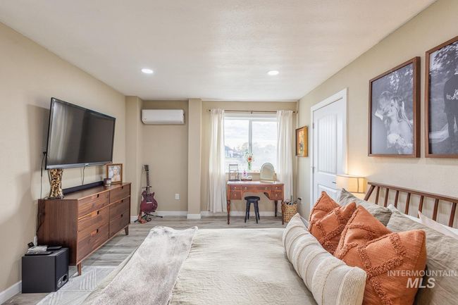 1300 N Big Tree Ln, House other with 4 bedrooms, 3 bathrooms and 4 parking in Kuna ID | Image 33