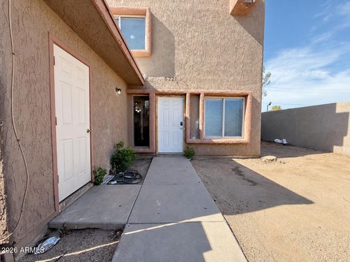 5220 W Lynwood St, Phoenix, AZ, 85043-1767 | Card Image