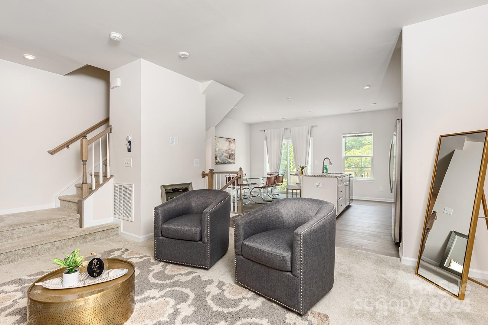 Edenborn Ln, Charlotte, NC 28208