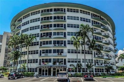 306 - 3250 Ne 28th St, Condo with 2 bedrooms, 1 bathrooms and null parking in Fort Lauderdale FL | Image 1