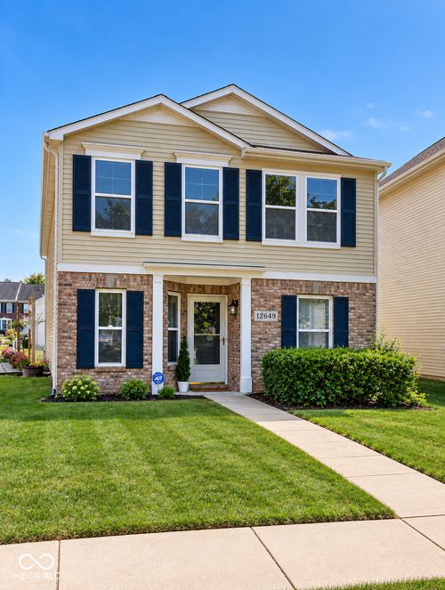 12649 Endurance Dr, Fishers, IN, 46037-5964 | Card Image
