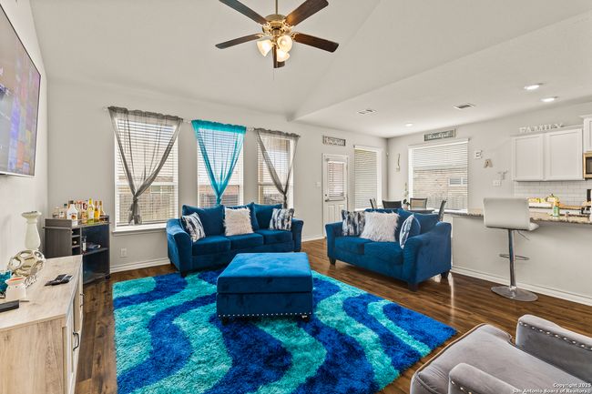 639 Able Blf, House other with 4 bedrooms, 3 bathrooms and null parking in Cibolo TX | Image 13