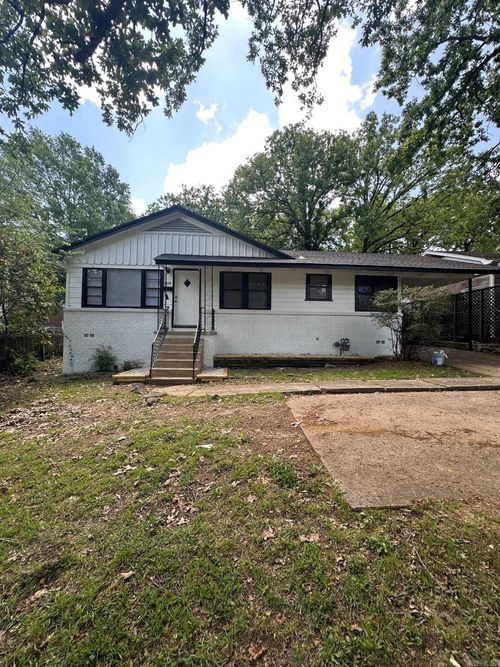 5909 Lee Ave, Little Rock, AR, 72205-3325 | Card Image