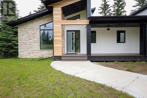 136 Meadow Ponds Drive, Rural Clearwater County, AB, T0M0C0 | Card Image