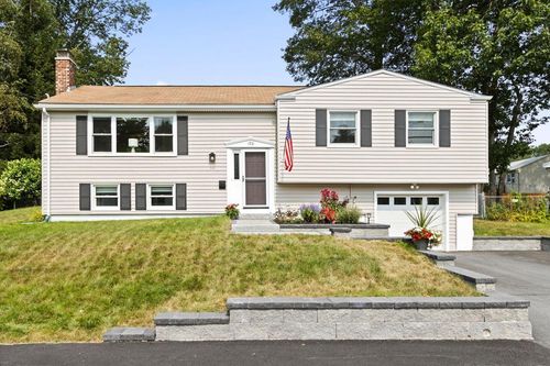 128 Dennett Street, Portland, ME, 04102 | Card Image