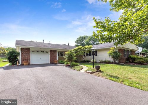 13312 Overbrook Ln, BOWIE, MD, 20715-1155 | Card Image