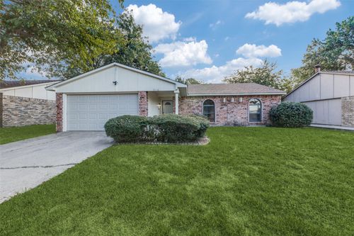 5710 Ridgecove Dr, Garland, TX, 75043-6439 | Card Image