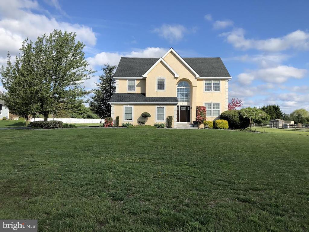 Two Penny Run, Pilesgrove, NJ 08098