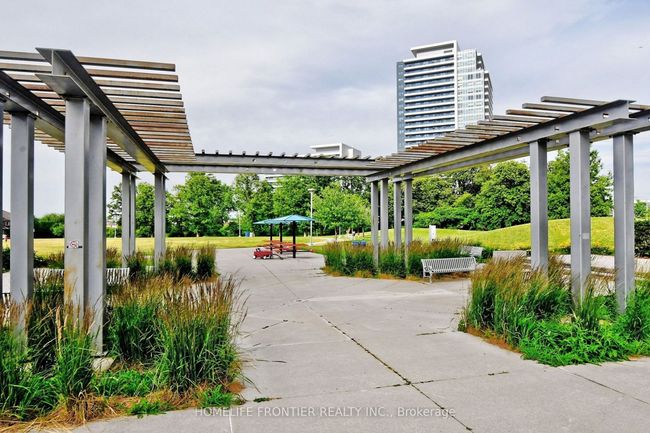 619 - 30 N Park Rd, Condo with 2 bedrooms, 2 bathrooms and 1 parking in Vaughan ON | Image 8