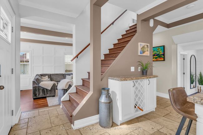 21039 Dalton Rd, House other with 3 bedrooms, 2 bathrooms and 4 parking in Jacksons Point ON | Image 6