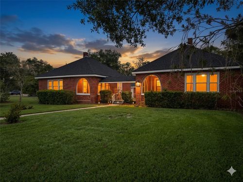 425 E Sessoms Ave, LAKE WALES, FL, 33853-3876 | Card Image