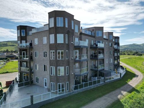 206-9810 94 St, Peace River, AB, T8S0A1 | Card Image