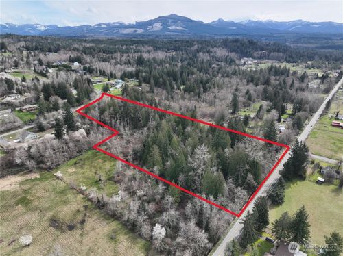 4 286th Ave Se, Enumclaw, WA, 98022 | Card Image