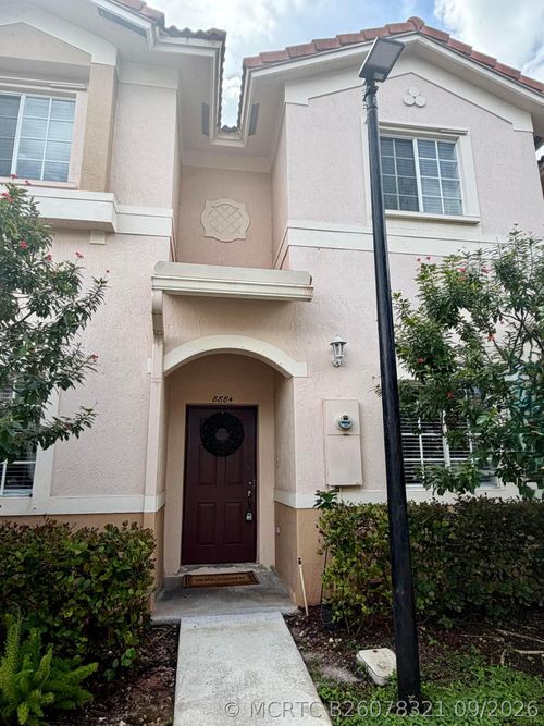 8884 N Isles Cir, Tamarac, FL, 33321-4454 | Card Image