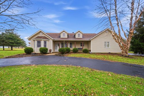 8063 Hagerty Rd, Ashville, OH, 43103-9432 | Card Image