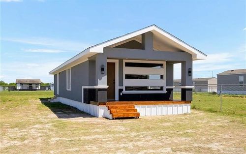 512 Amalia Ave, Edinburg, TX, 78542-5752 | Card Image