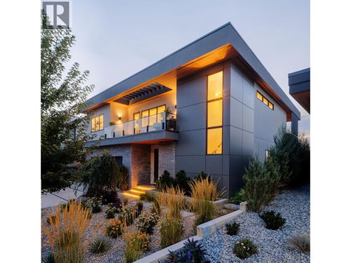 140 Oliver Pl, Penticton, BC, V2A0H1 | Card Image