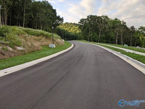 4103 Devon St Se, Huntsville, AL, 35802-1053 | Card Image