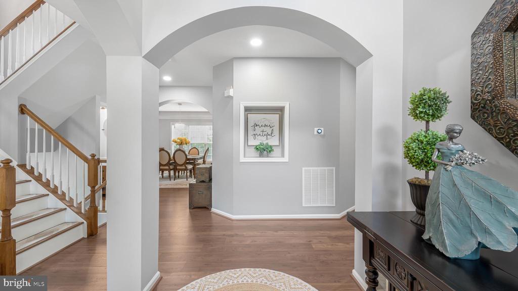 Residential in WOODBRIDGE 4
