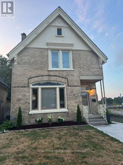 606 Central Ave, London, ON, N6B2G4 | Card Image