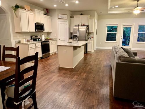 2598 Caldwell Cir, Pace, FL, 32571-6784 | Card Image